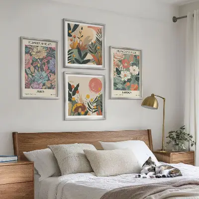 Blomsterplakater med motiv af Paris og London billedsæt inklusiv ramme