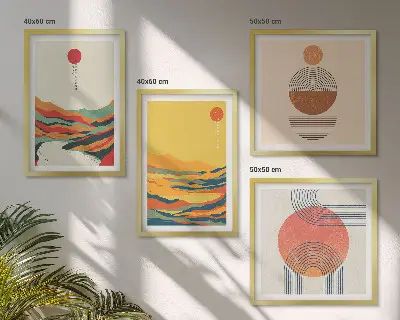 Billedvæg over sofa med farverige japandi-inspirerede bjergmotiver