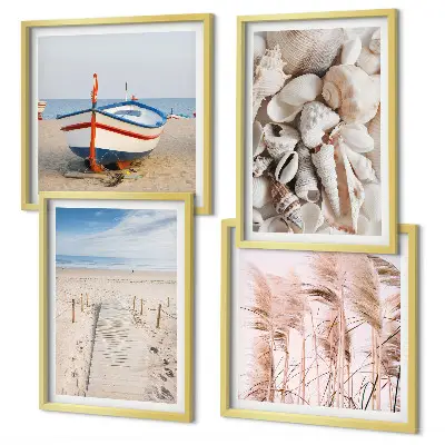 Billedvæg over sofa med strand, båd, skaller og boho-græs