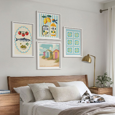 Billedvæg over sofa Illustrationer af middelhavskøkkenet