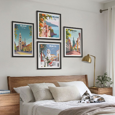 Billedvæg over sofa Europæiske byer i farveillustrationer