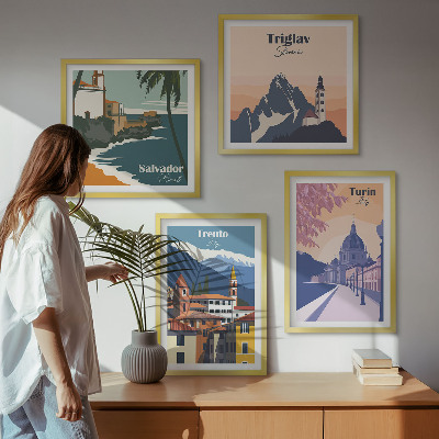 Billedvæg over sofa Illustrationer af retroarkitektur i bjergene