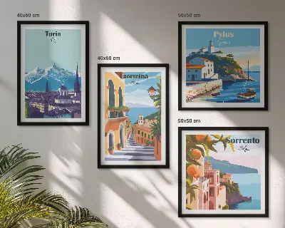 Billedvæg over sofa med farverige illustrationer af retrobyer