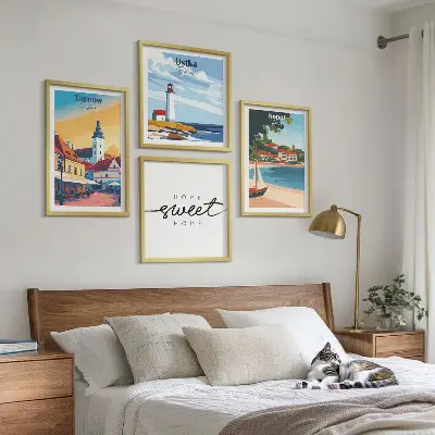 Billedsæt med ramme motiver af polske byer som Ustka Tarnów og Sopot
