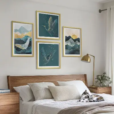 Abstrakte tranebjerge billedvæg til over sofaen