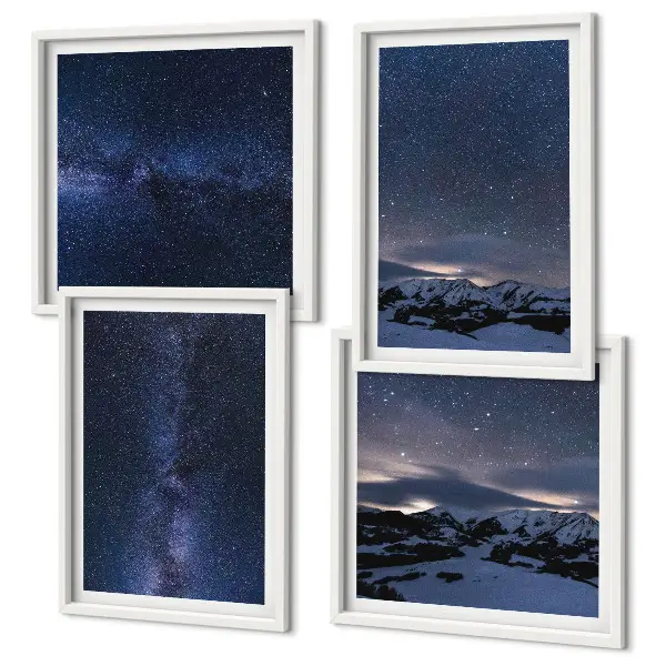 Billedvæg over sofa med motiv af nattehimmel, bjerge og stjerner