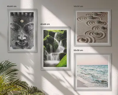 Billedvæg over sofa med motivet Naturens fred med Buddha