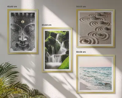 Billedvæg over sofa med motivet Naturens fred med Buddha