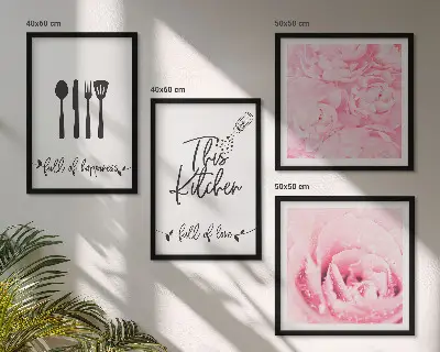Køkkenets fine roseblomster billedsæt med ramme