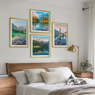 Bjergsøer naturlandskab billedvæg til ophæng over sofaen
