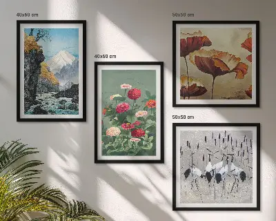 Billedsæt med ramme motiver af bjerge, vandfald, fugle og blomster