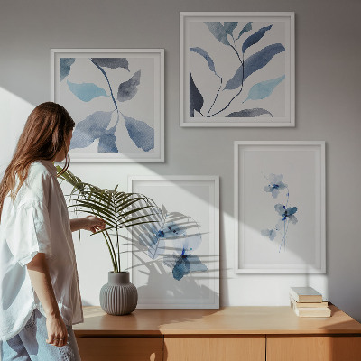 Billedvæg over sofa Minimalistiske blå blomster