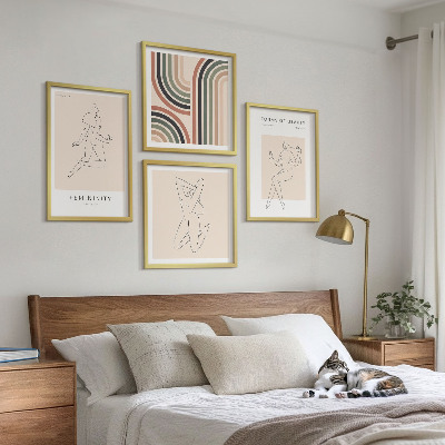 Billedvæg over sofa Kvindelige silhuetter i plakater