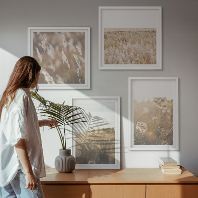 Billedvæg over sofa Landskabsgræs blomster varme
