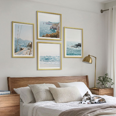 Billedvæg over sofa Udsigt over landskabet ved havet