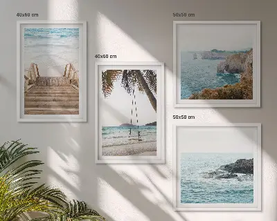 Billedsæt med ramme trapper ved stranden med havudsigt og gynge