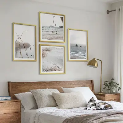 Vegetation ved vandet om sommeren billedvæg over sofa