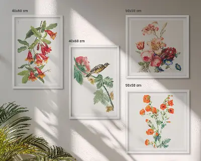 Billedvæg over sofa med retro motiv af malede blomster og fugle