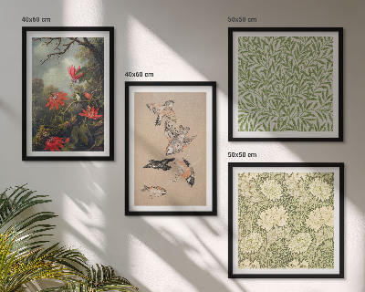Billedvæg over sofa Blomster og fugle i naturlige omgivelser