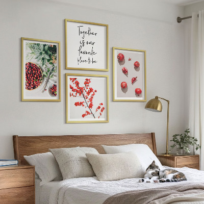 Billedvæg over sofa Røde frugter af planter minimalisme