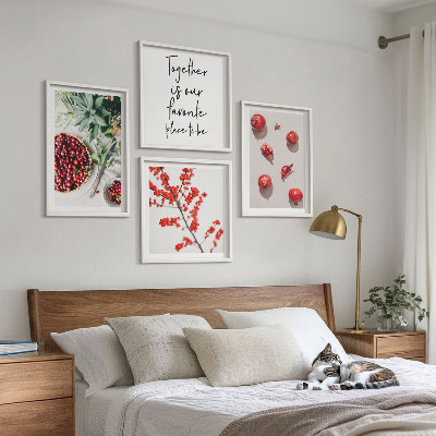 Billedvæg over sofa Røde frugter af planter minimalisme