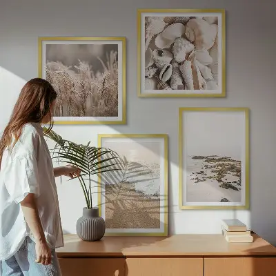 Billedsæt med ramme strandgræs med bølger og sten i boho-stil