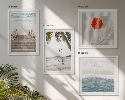 Billedvæg til over sofa motivet af strandens trætrappe