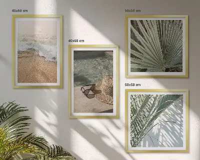 Billedvæg med vand, strandhat og solbriller til ophæng over sofaen