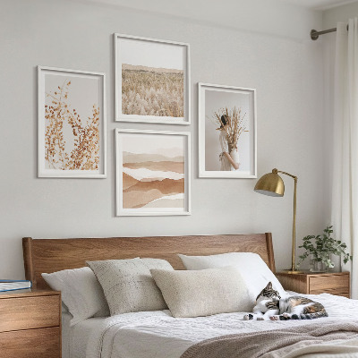 Billedvæg over sofa Plantemotiver i boho-stil
