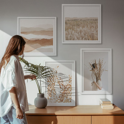 Billedvæg over sofa Plantemotiver i boho-stil