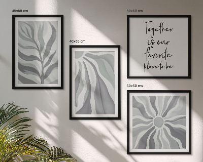 Billedvæg over sofa Illustrationer af blomstermønstre i pastelfarver