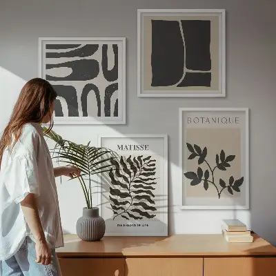 Minimalistiske planteplakater til billedvæg over sofaen