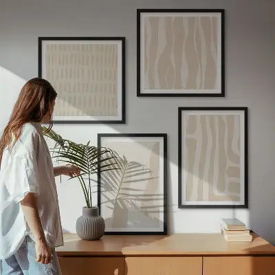 Billedvæg med abstrakte boho-former til ophængning over sofa