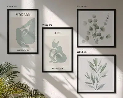 Billedvæg over sofa med plantemotiver i sart grøn