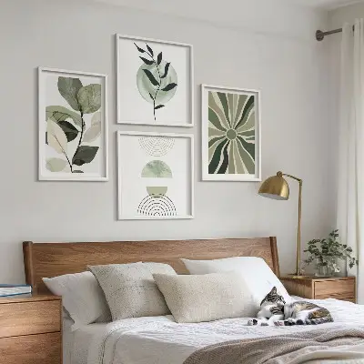 Plantens geometriske former billedvæg over sofa