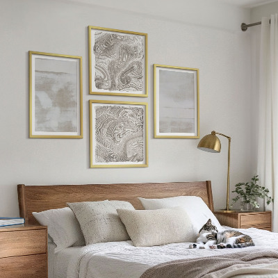 Billedvæg over sofa Slidte teksturer i moderne stil
