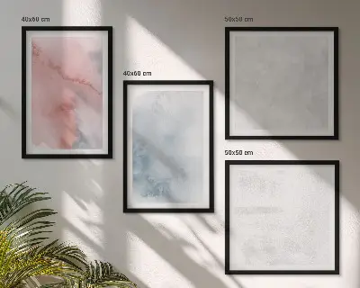 Billedvæg over sofa med pastel akvarel teksturer