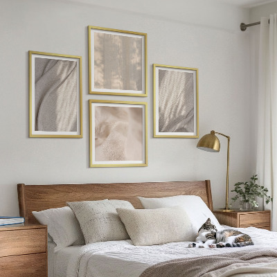 Billedvæg over sofa Nærbillede af naturlige boho-stoffer