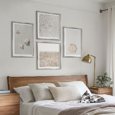 Billedvæg over sofa Lyse boho sandteksturer