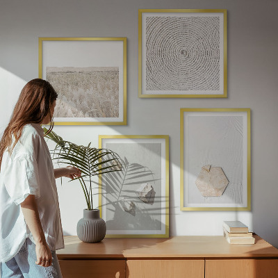 Billedvæg over sofa Lyse boho sandteksturer
