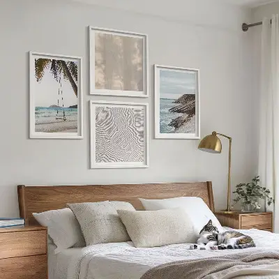 Sommerudsigt over sand og havet billedvæg til ophængning over sofaen