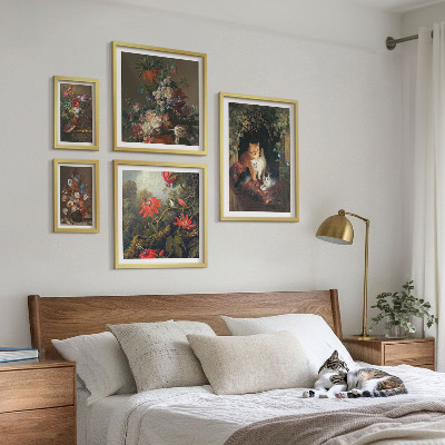 Billedsæt over sofa Blomsterkatte i vintagestil