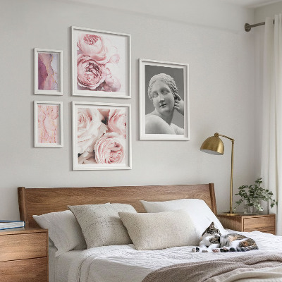 Billedsæt over sofa Klassiske blomsterskulpturer