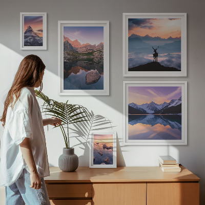 Billedkomposition til væg Refleksioner over bjergsolnedgang