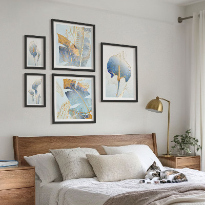 Billedsæt over sofa Stilfulde blomster, delikat natur