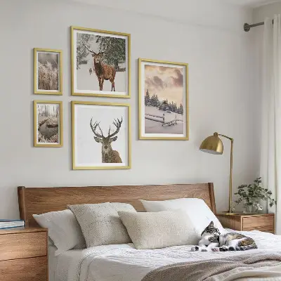 Vinterlandskaber med hjorte billedsæt til over sofa