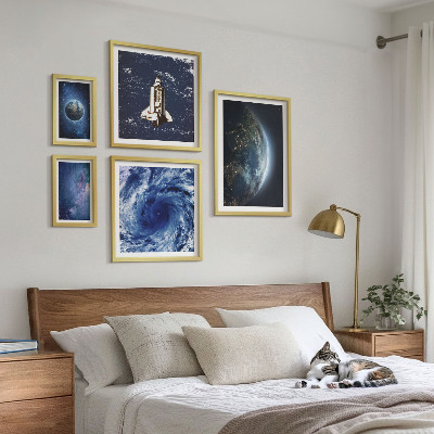 Billedkomposition til væg Jordens kosmiske landskaber