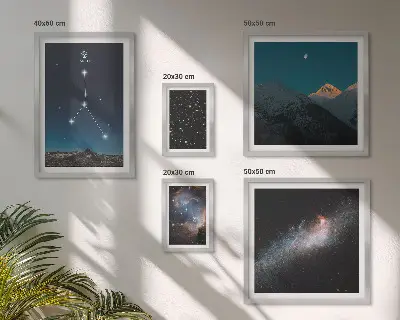 Billedkomposition til væg med motiver af den kosmiske nattehimmel