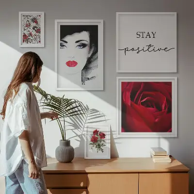 Billedsæt med kvindeportrætter vintage blomstermotiver til ophæng over sofa