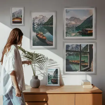 Billedkomposition til væg med søer, bjerge, både og landskaber